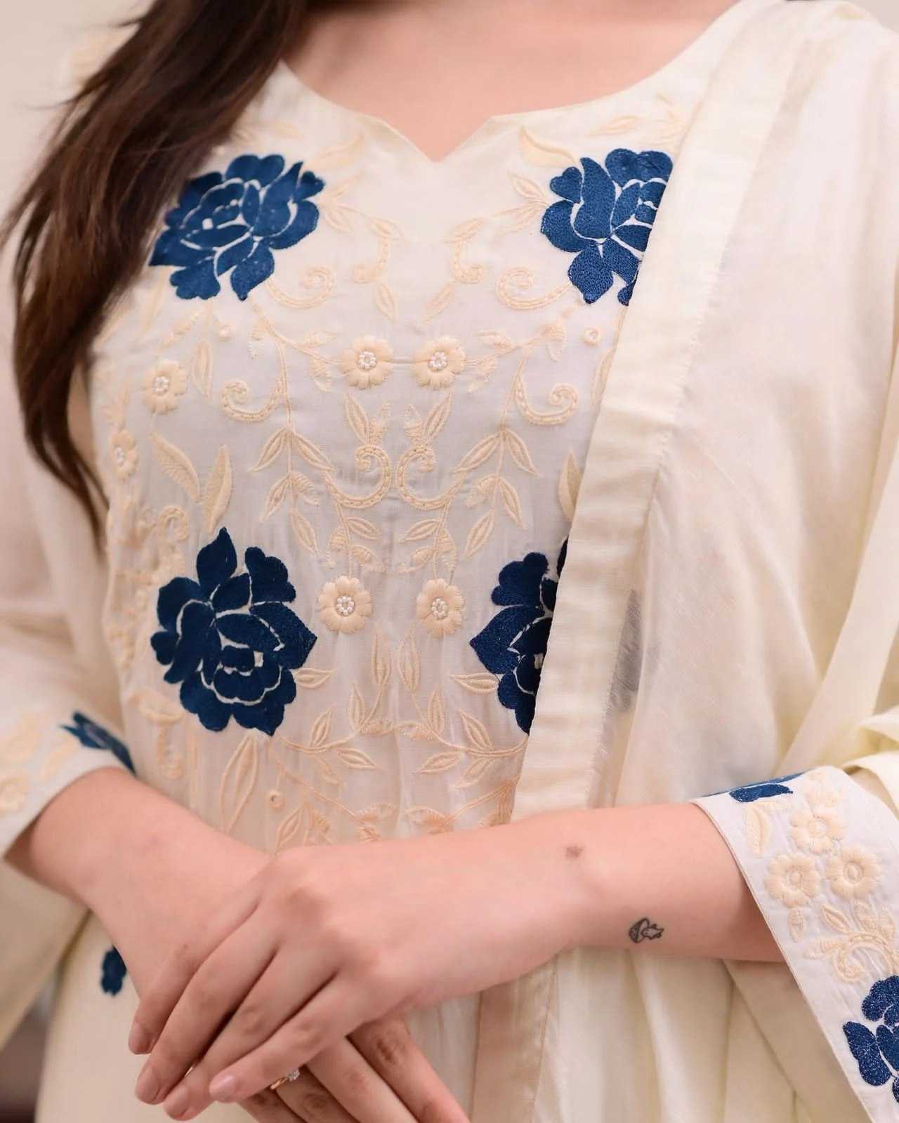 Synthetic Embroidered White Salwar Suit